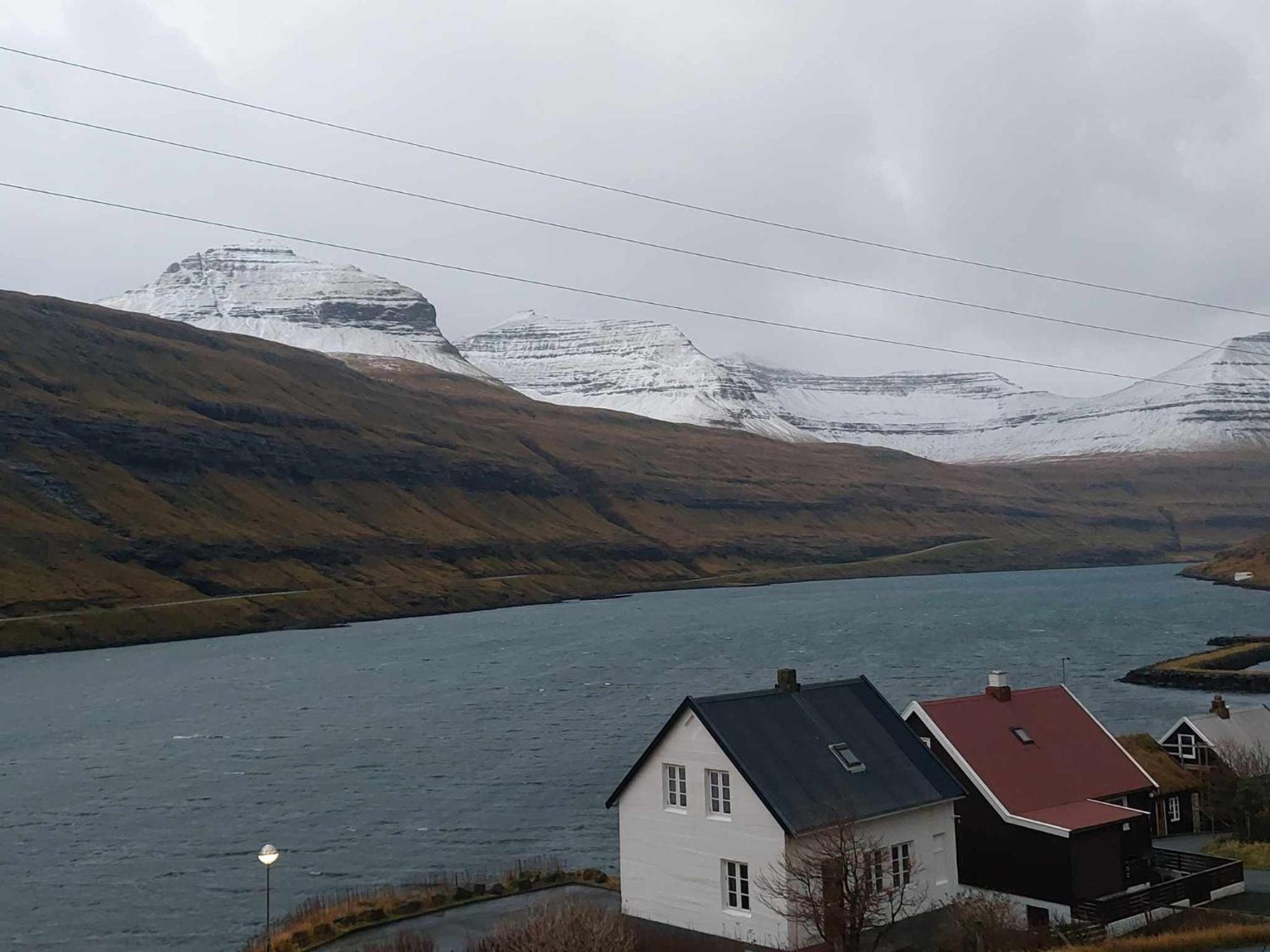 Fjord Guesthouse Funningsfjordur Dış mekan fotoğraf